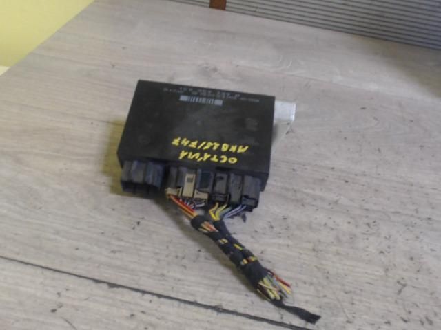 bontott SKODA OCTAVIA I Komfort Elektronika