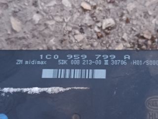 bontott SKODA OCTAVIA I Komfort Elektronika