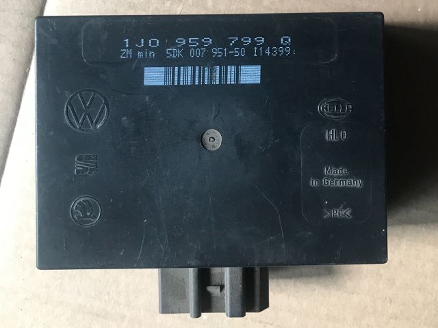 bontott SKODA OCTAVIA I Komfort Elektronika