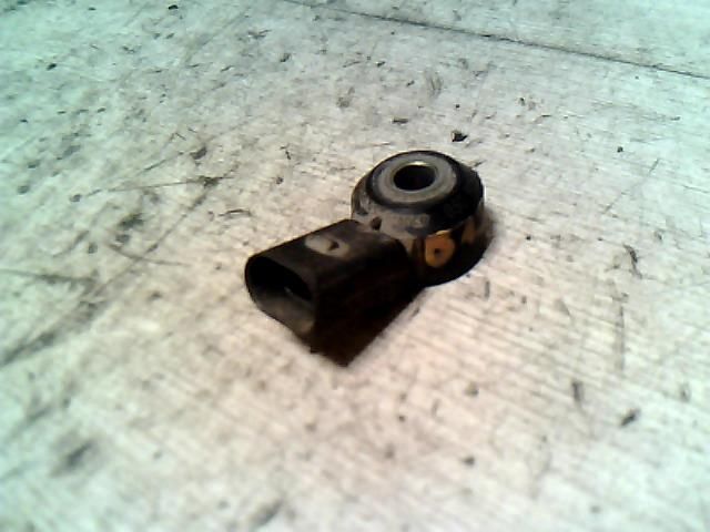 bontott SKODA OCTAVIA I Kopogás Jeladó