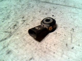 bontott SKODA OCTAVIA I Kopogás Jeladó