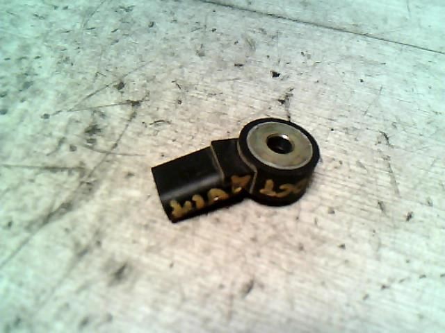 bontott SKODA OCTAVIA I Kopogás Jeladó