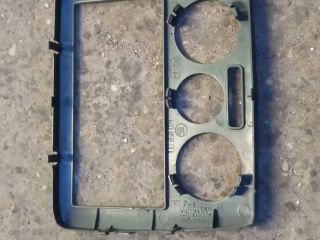 bontott SKODA OCTAVIA I Középkonzol Keret