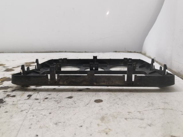 bontott SKODA OCTAVIA I Középkonzol Keret