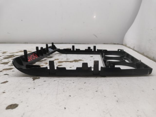 bontott SKODA OCTAVIA I Középkonzol Keret