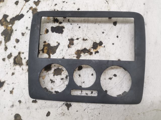 bontott SKODA OCTAVIA I Középkonzol Keret