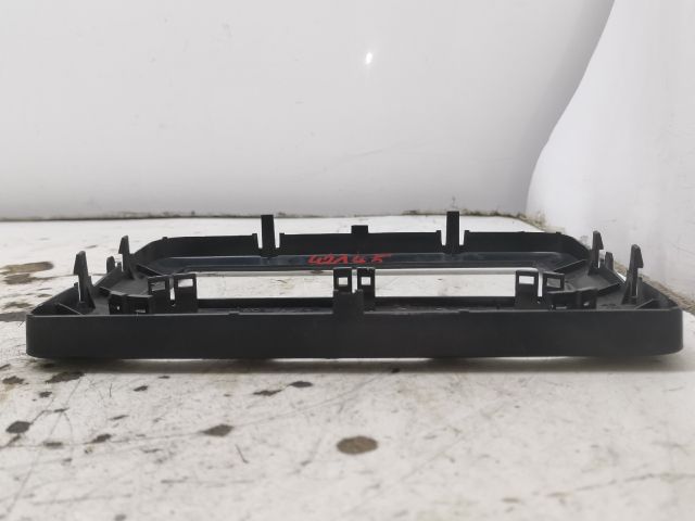 bontott SKODA OCTAVIA I Középkonzol Keret