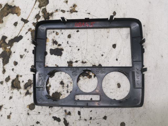 bontott SKODA OCTAVIA I Középkonzol Keret
