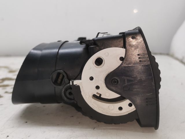 bontott SKODA OCTAVIA I Középső Szellőző