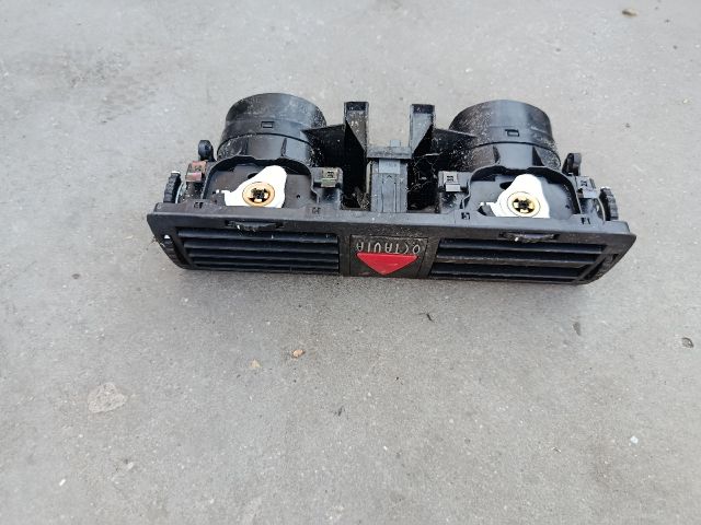 bontott SKODA OCTAVIA I Középső Szellőző