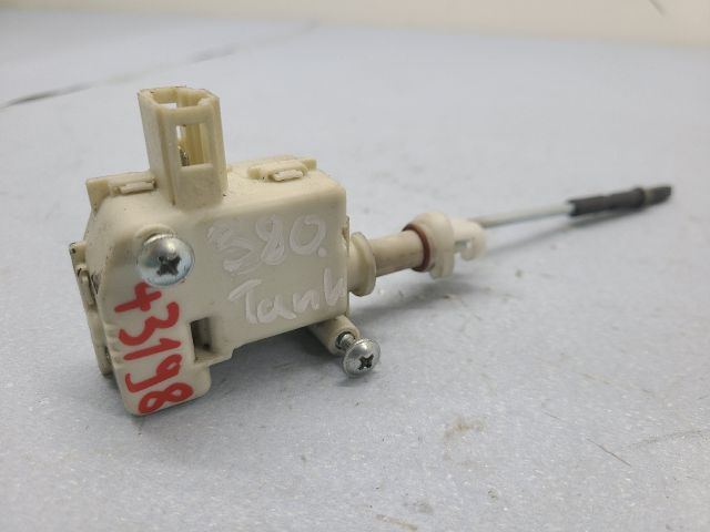 bontott SKODA OCTAVIA I Központizár Motor Tankajtó