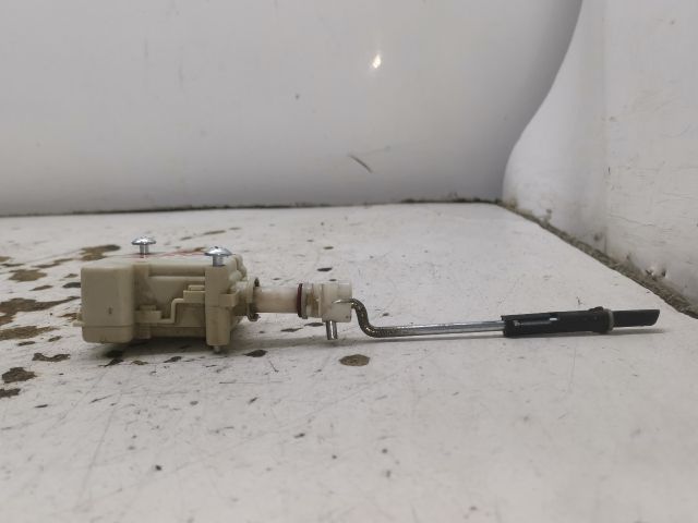 bontott SKODA OCTAVIA I Központizár Motor Tankajtó