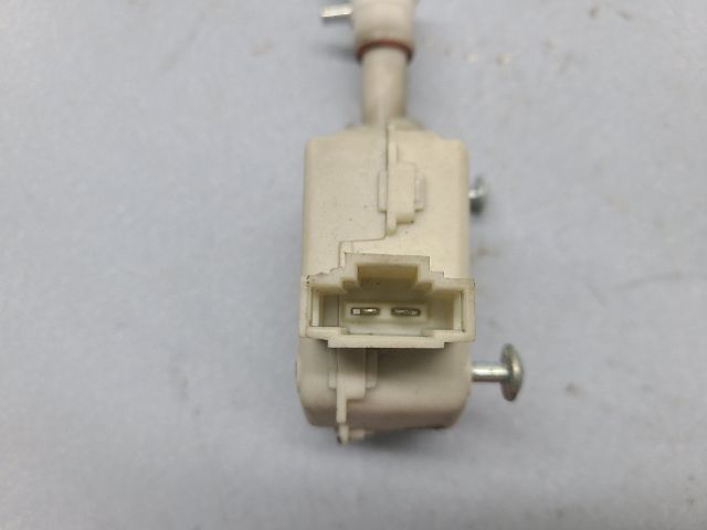 bontott SKODA OCTAVIA I Központizár Motor Tankajtó