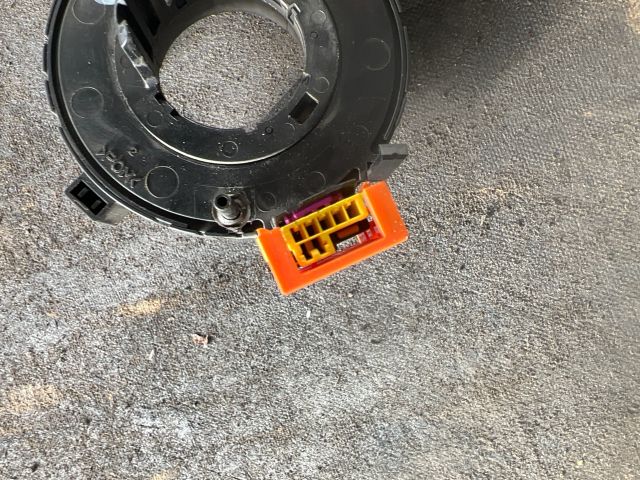 bontott SKODA OCTAVIA I Légzsák Átvezető Szalagkábel