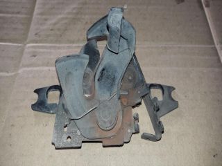 bontott SKODA OCTAVIA I Motorháztető Zárszerkezet