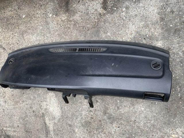 bontott SKODA OCTAVIA I Műszerfal Héj