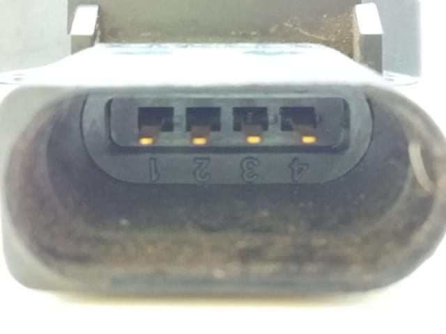 bontott SKODA OCTAVIA I Nyomástartó Szelep