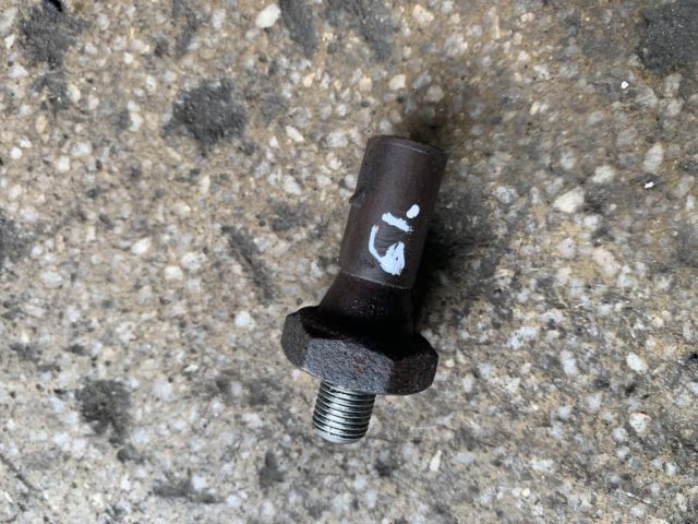 bontott SKODA OCTAVIA I Olajnyomás Jeladó