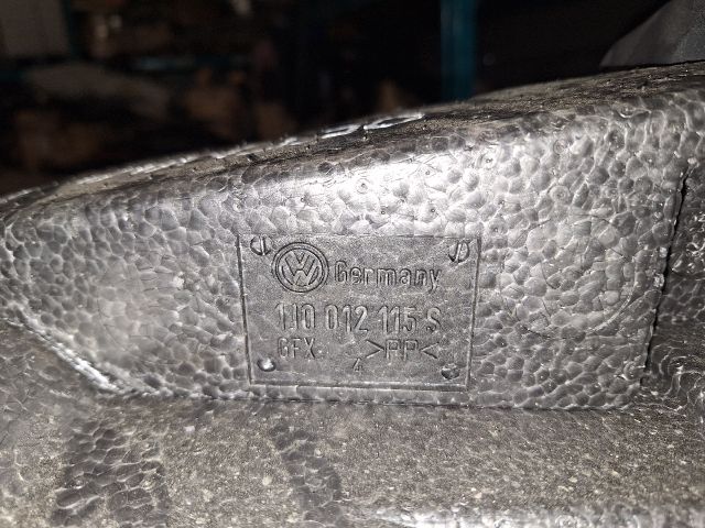 bontott SKODA OCTAVIA I Pótkerék Szerszámtartó