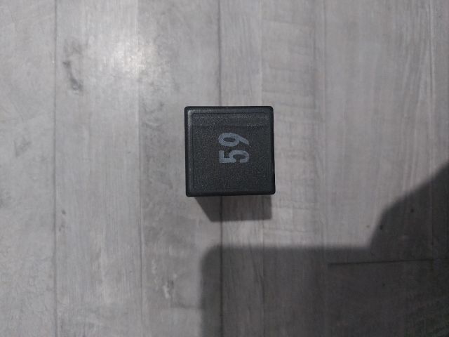 bontott SKODA OCTAVIA I Relé