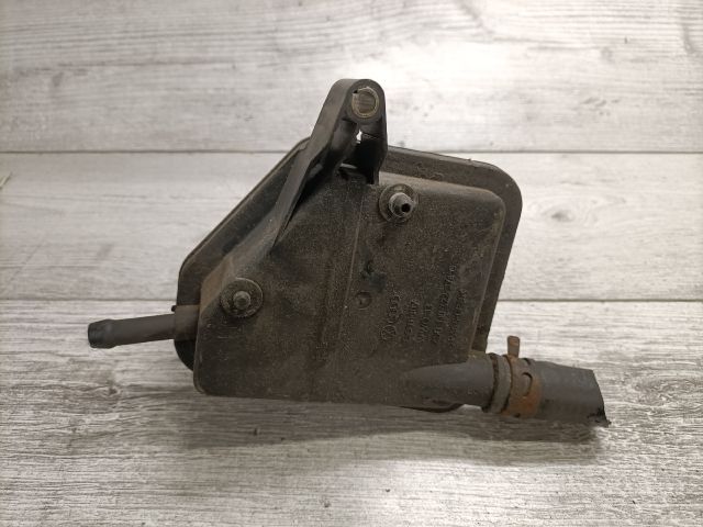 bontott SKODA OCTAVIA I Szervóolaj Tartály