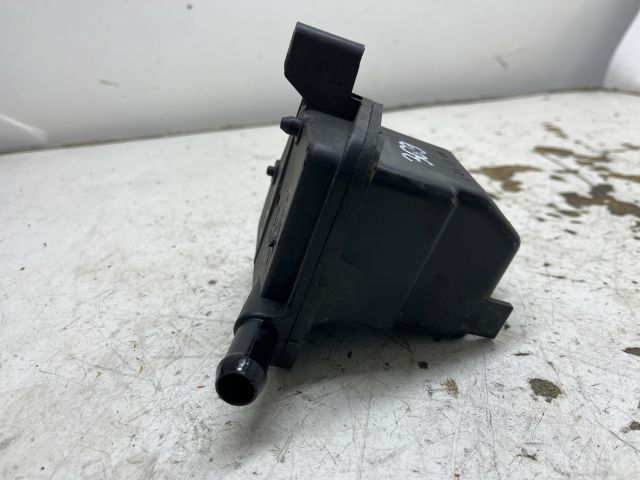 bontott SKODA OCTAVIA I Szervóolaj Tartály