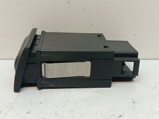 bontott SKODA OCTAVIA I Tankajtó Nyitó Kar / Gomb