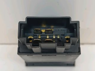 bontott SKODA OCTAVIA I Tankajtó Nyitó Kar / Gomb