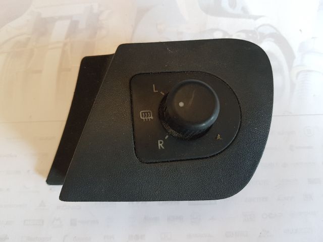 bontott SKODA OCTAVIA I Tükör Kapcsoló