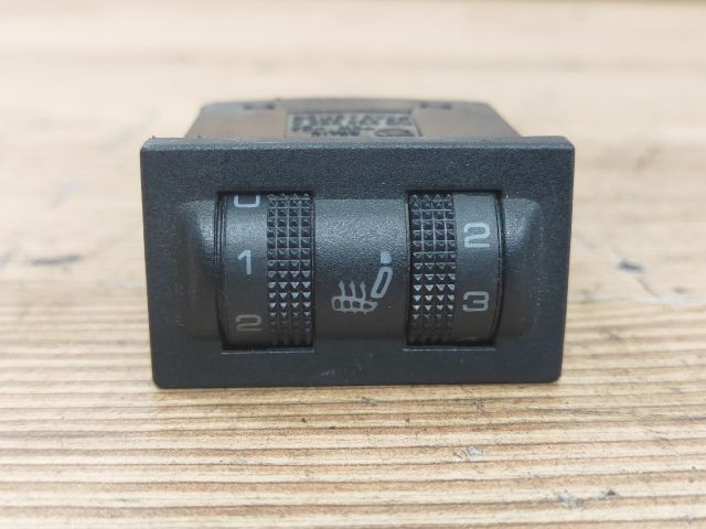 bontott SKODA OCTAVIA I Ülésfűtés Kapcsoló Pár