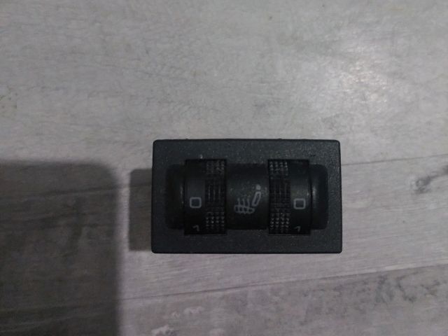 bontott SKODA OCTAVIA I Ülésfűtés Kapcsoló Pár