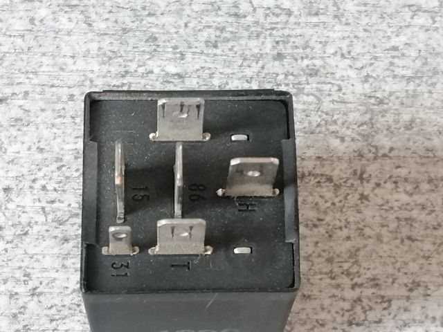 bontott SKODA OCTAVIA I Ülésfűtés Vezérlő