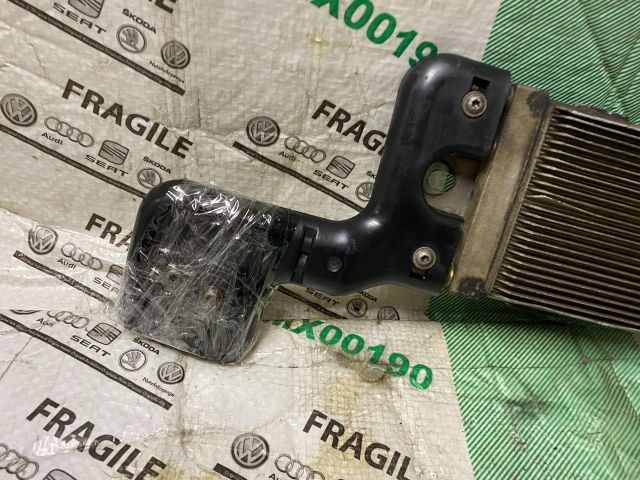 bontott SKODA OCTAVIA I Üzemanyag Hűtő