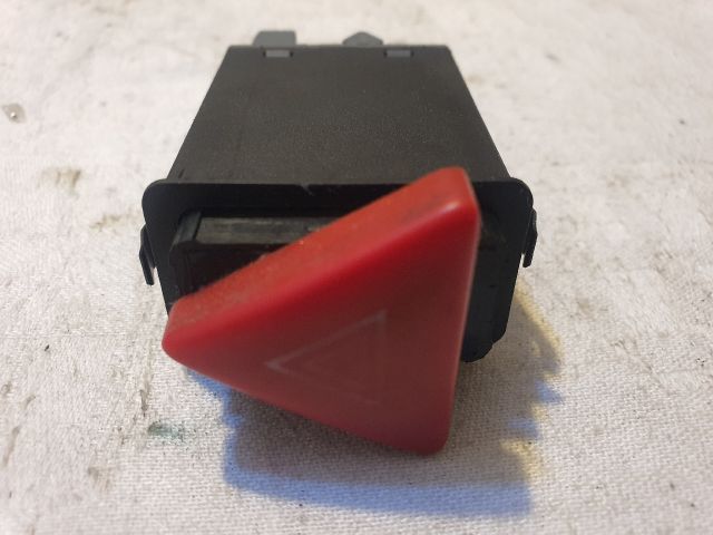 bontott SKODA OCTAVIA I Vészvillogó Kapcsoló