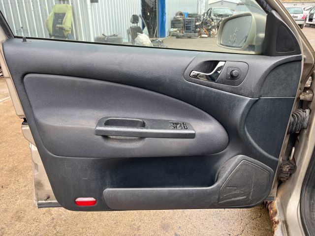 bontott SKODA OCTAVIA I Vészvillogó Kapcsoló