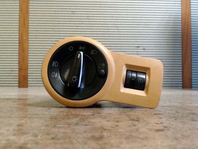 bontott SKODA OCTAVIA I Világítás Kapcsoló