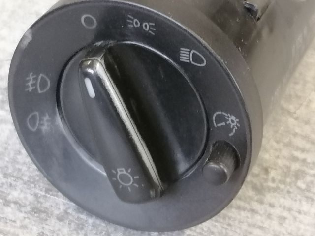 bontott SKODA OCTAVIA I Világítás Kapcsoló