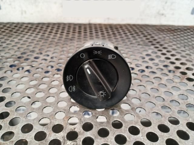 bontott SKODA OCTAVIA I Világítás Kapcsoló