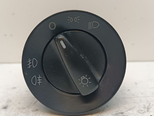 bontott SKODA OCTAVIA I Világítás Kapcsoló