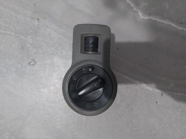 bontott SKODA OCTAVIA I Világítás Kapcsoló