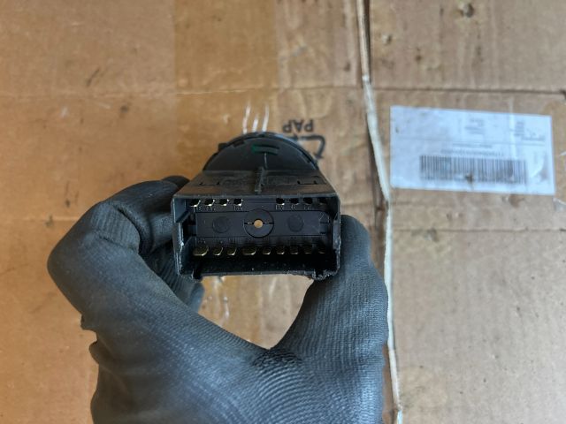 bontott SKODA OCTAVIA I Világítás Kapcsoló