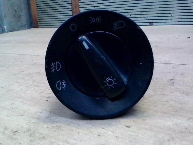 bontott SKODA OCTAVIA I Világítás Kapcsoló