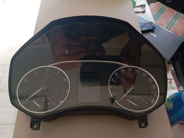 bontott SKODA OCTAVIA II Kilométeróra