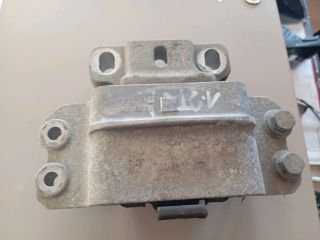 bontott SKODA OCTAVIA II Váltó Tartó Bak (Pozíciófüggetlen)