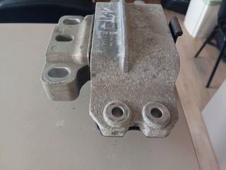 bontott SKODA OCTAVIA II Váltó Tartó Bak (Pozíciófüggetlen)