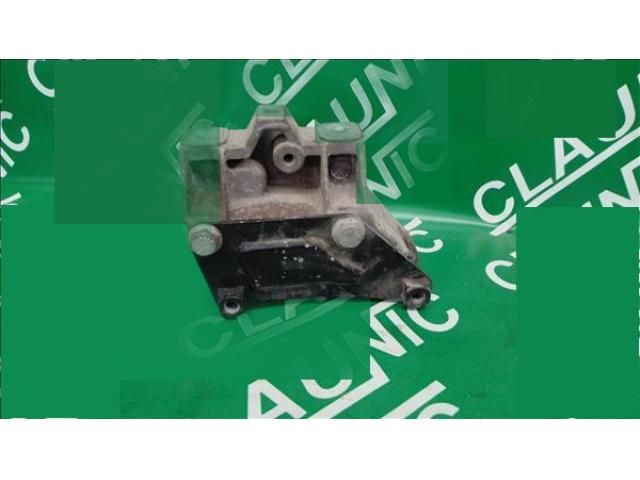 bontott SKODA OCTAVIA II Váltó Tartó Bak (Pozíciófüggetlen)