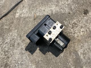 bontott SKODA OCTAVIA II ABS Kocka