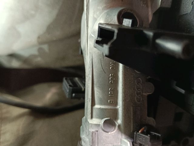 bontott SKODA OCTAVIA II Gyújtáskapcsoló