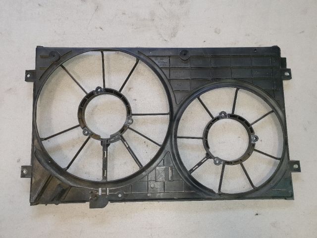 bontott SKODA OCTAVIA II Hűtőventilátor Keret