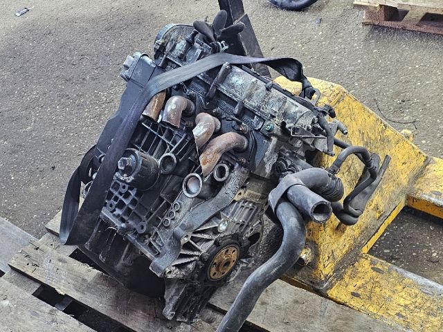 bontott SKODA OCTAVIA II Motor (Fűzött blokk hengerfejjel)